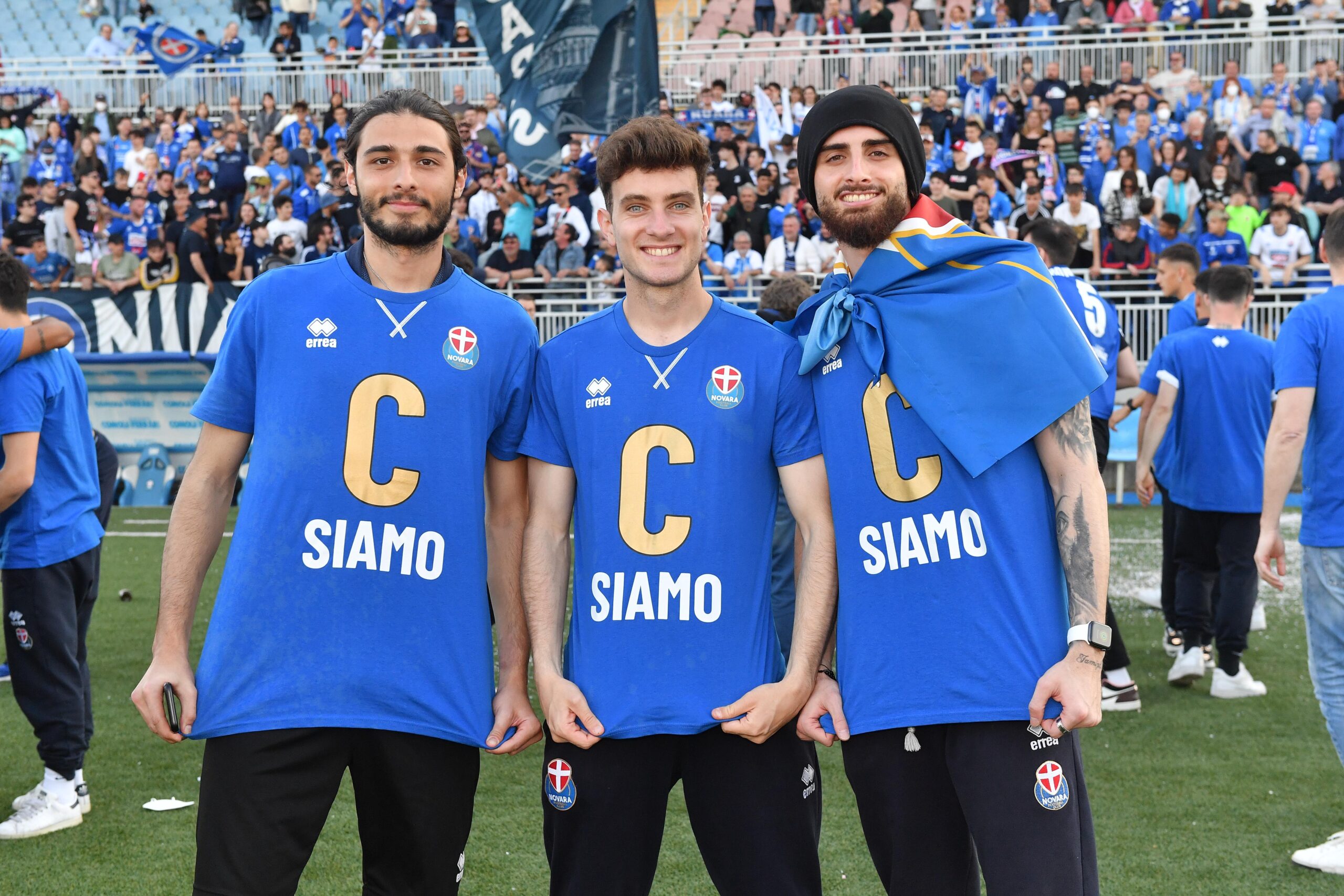 Read more about the article Maglia “C SIAMO” disponibile ora!