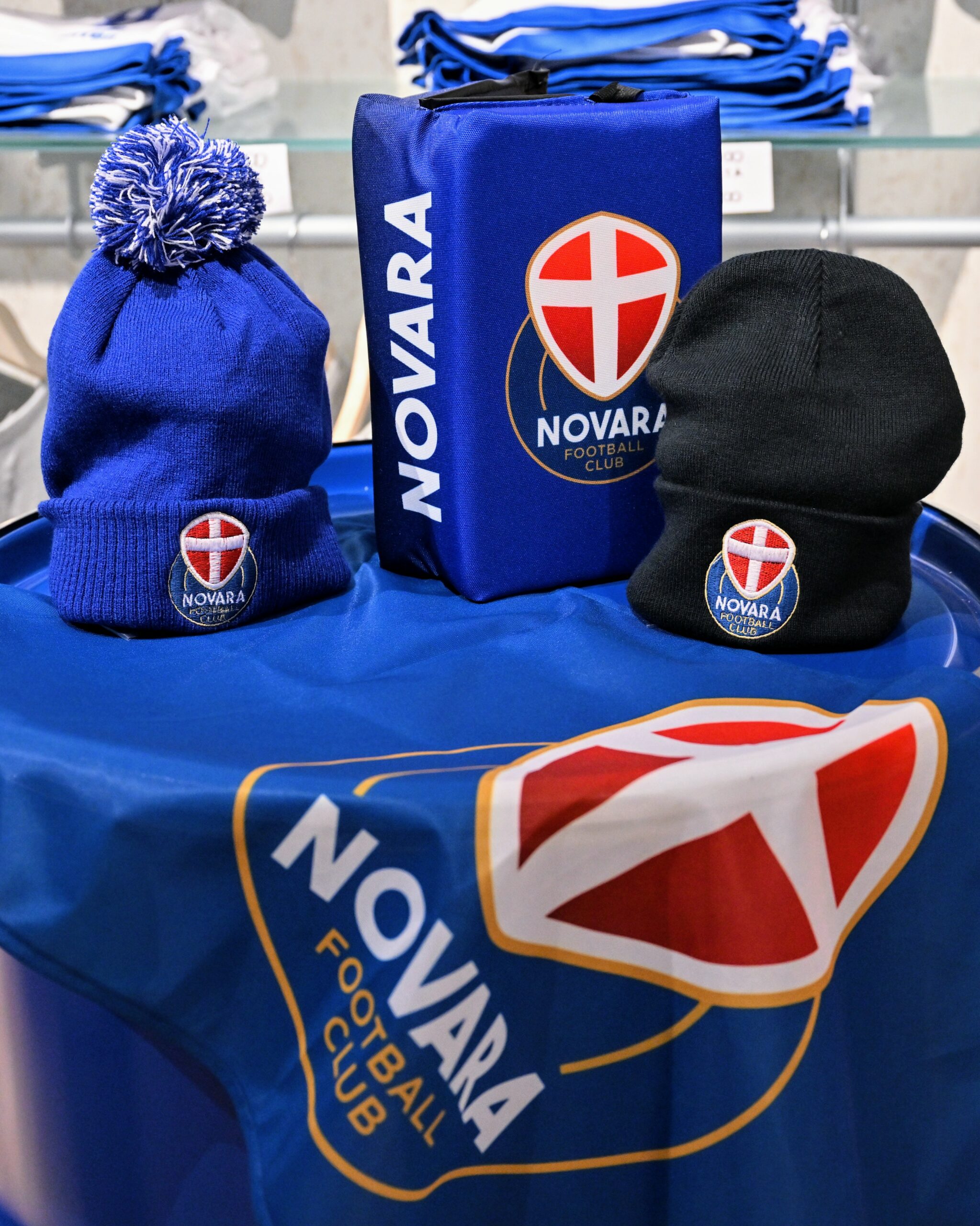 Read more about the article Sono arrivati i nuovi prodotti del Novara FC