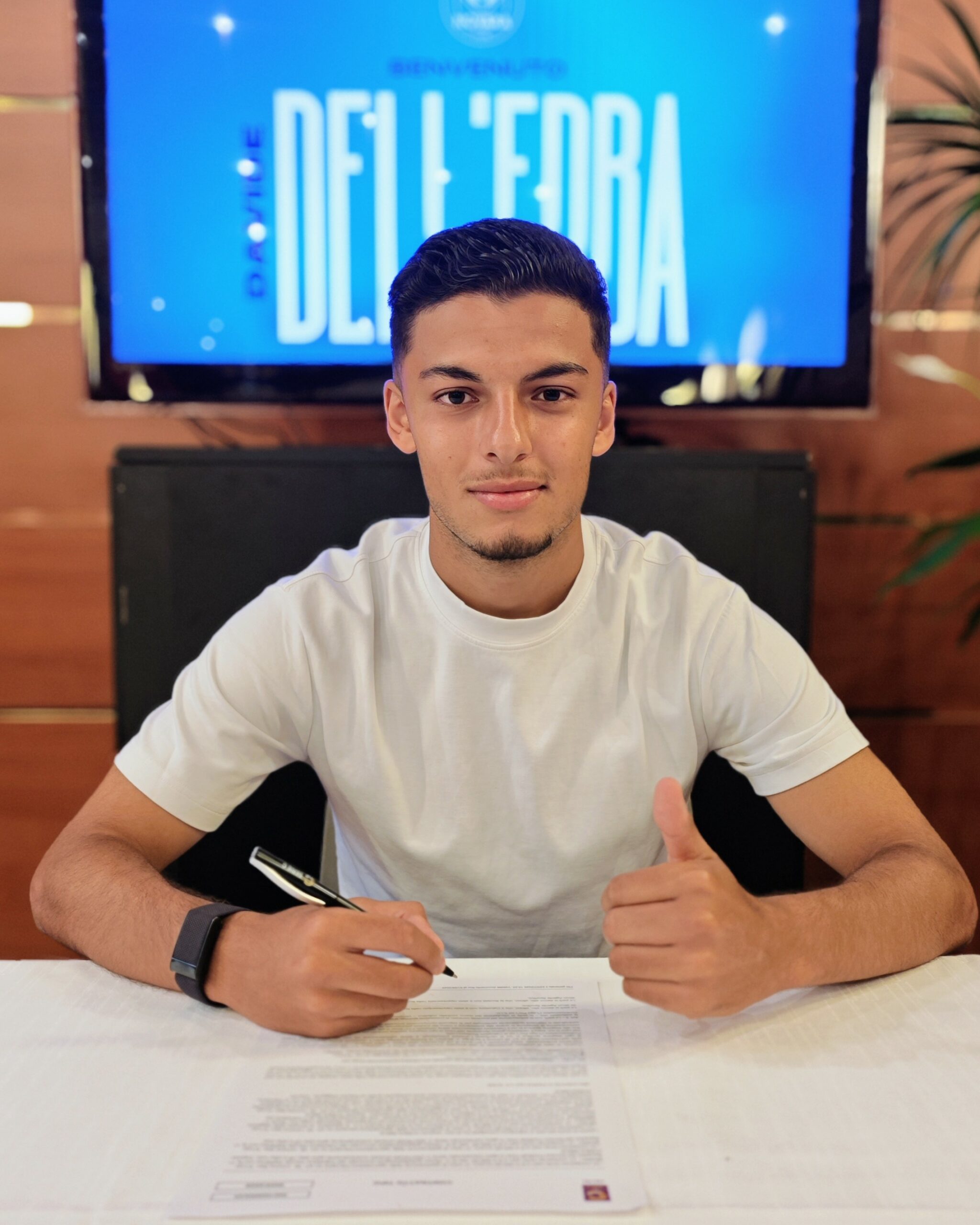 Read more about the article Davide Dell’Erba è un calciatore del Novara FC