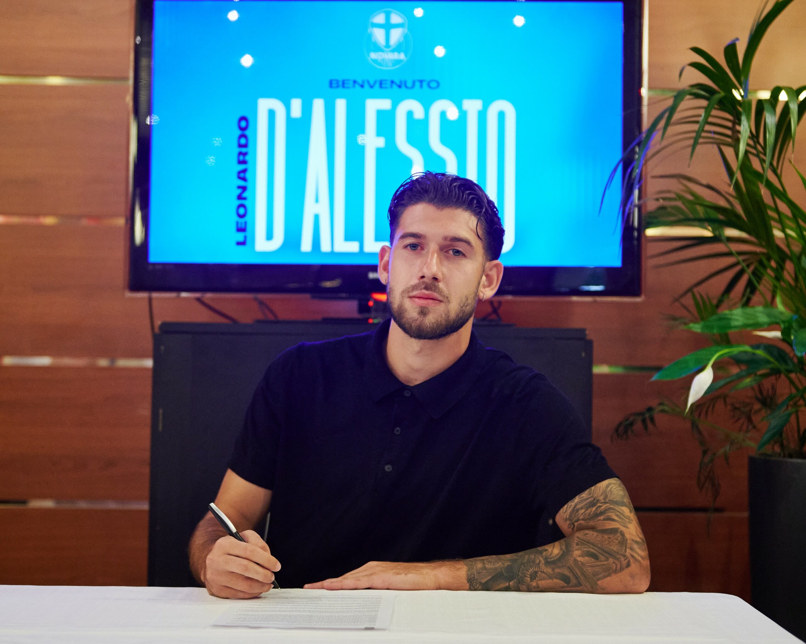 Read more about the article Leonardo D’Alessio è un calciatore del Novara FC